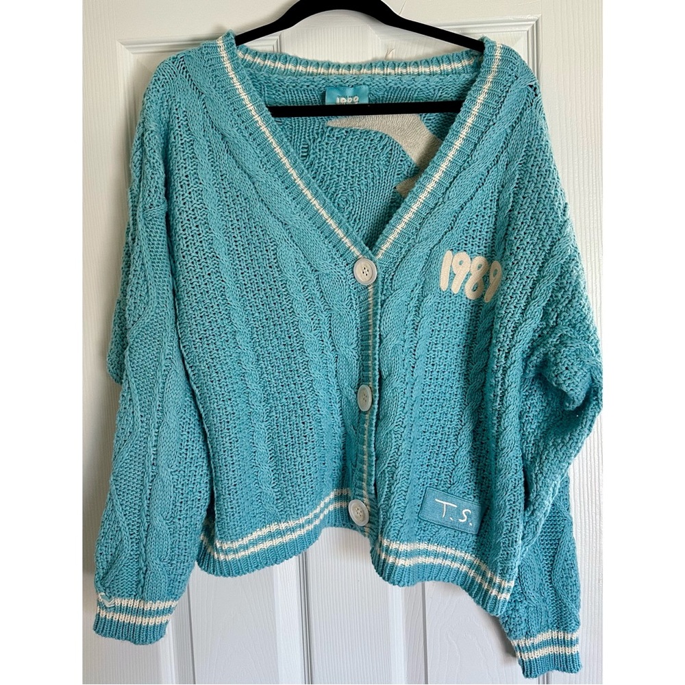 Taylor Swift 1989 Cardigan